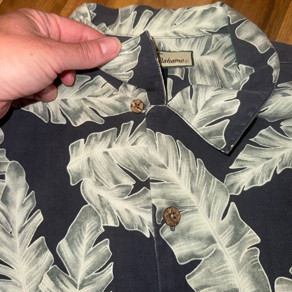 Tommy bahama 100% silk wood button button up palm shirt breezy lightweight large - Picture 5 of 5